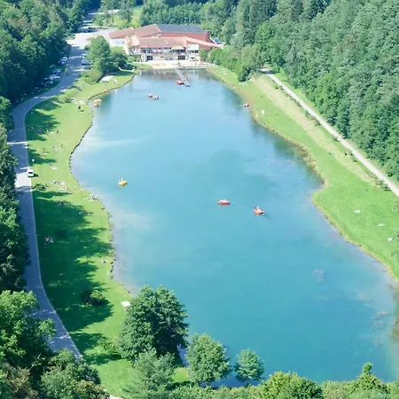 Kamp alanı Mobil-home Xxl 4 - La Colline 4*